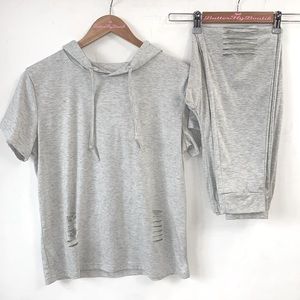 Ripped ShortSleeve hooded top with Joggers set, Gray Size Large Juniors